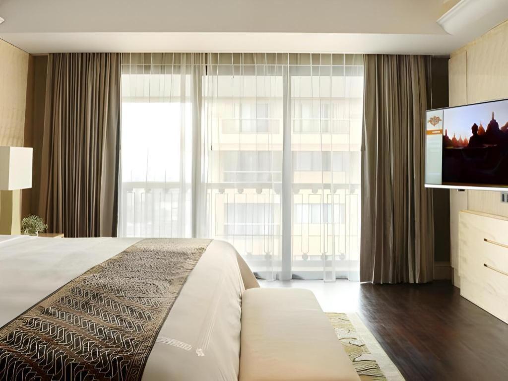 Hotel Tentrem Yogyakarta Exterior photo